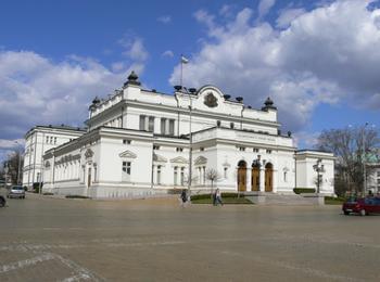 Удължиха срока за осребряване на лихвоточки