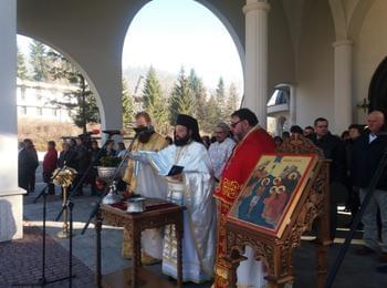 	 На 6 януари по традиция ще празнуваме Богоявление, Кръста ще се хвърли от моста до АРЗ