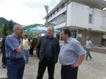 Депутатите Николай Мелемов и Елин Андреев са декларирали най-много имоти