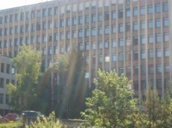  Представители на Младежкия червен кръст ще зарадват с подаръци децата в Смолянската болница
