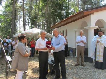 Осветиха възстановената втора Кръстова гора в Родопите